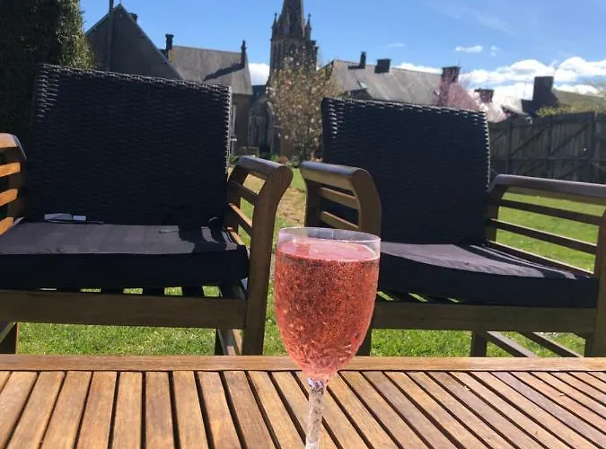 Bnb@23 Bed & Breakfast 3*